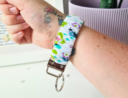 Leafy Ladybug Scrunchie Wristlet